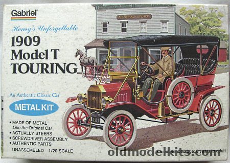 Gabriel 1/20 1909 Ford Model T Touring - Metal Car Kit, 26442 plastic model kit